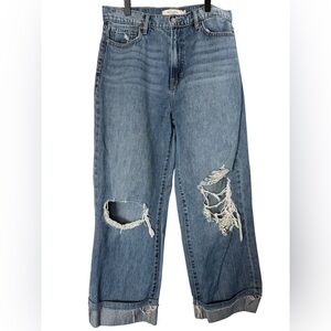 Hidden Jeans Distressed Boyfriend / Baggy Jeans